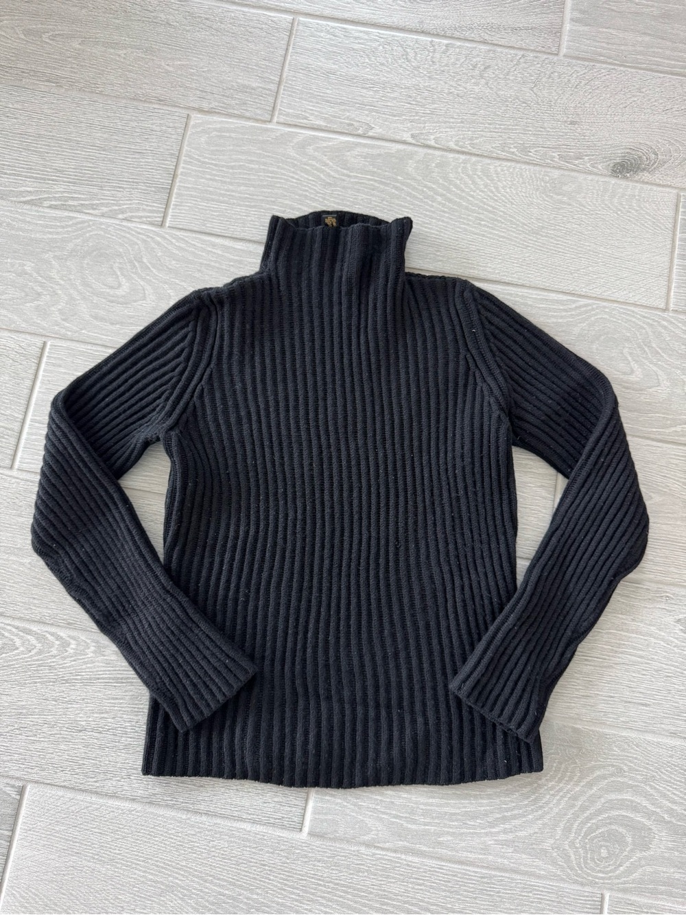 Loro Piana Black Cashmere Ribbed Turtleneck Sweater